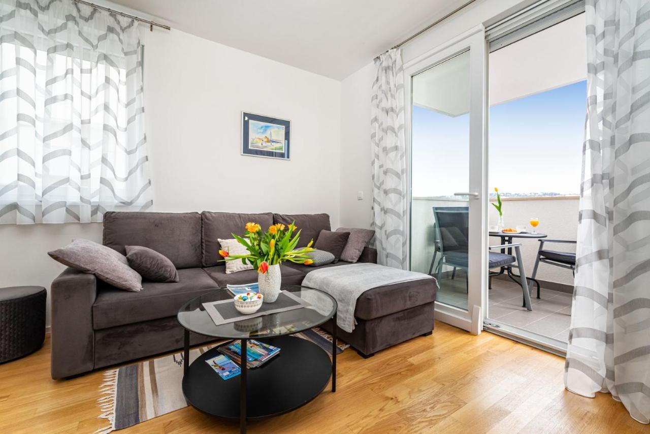 Ferienwohnung Ap Stella, Center Of Zadar, 2Br, Parking Exterior foto